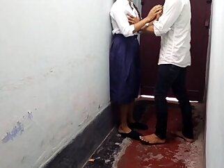 First time Indian bus girl sex video leaked