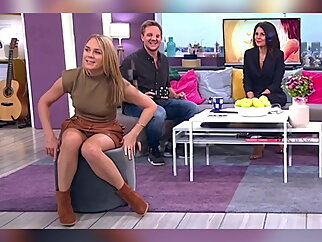 Alina Merkau Xvideo UpSkiRT CoMPILAtiON #1