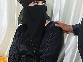 Muslim Mom was fucked by her son in law