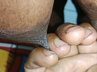 Tamil homemade video of husband milking a cow girl aunty by applying oil